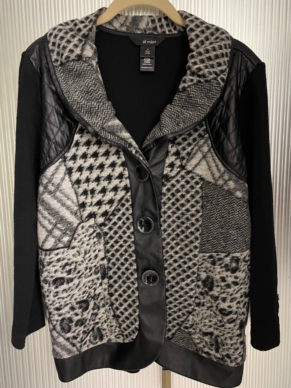 Ali Miles Size S  Mixed Media Knit Shawl Jacket Sweater Black Artsy Cardigan.